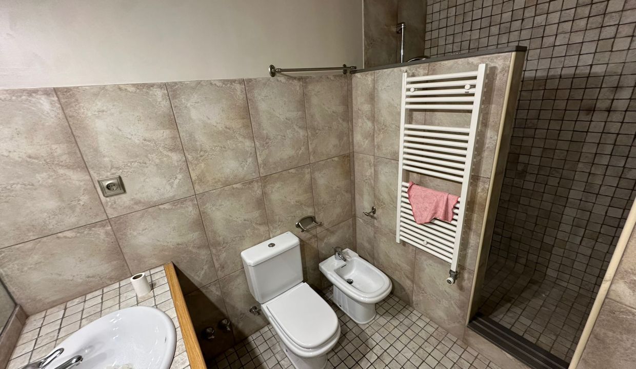 WhatsApp Image 2025-11-18 at 16.46.19 (3)