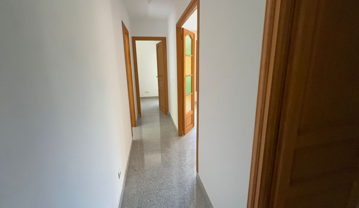 WhatsApp Image 2025-11-20 at 23.31.33 (4)