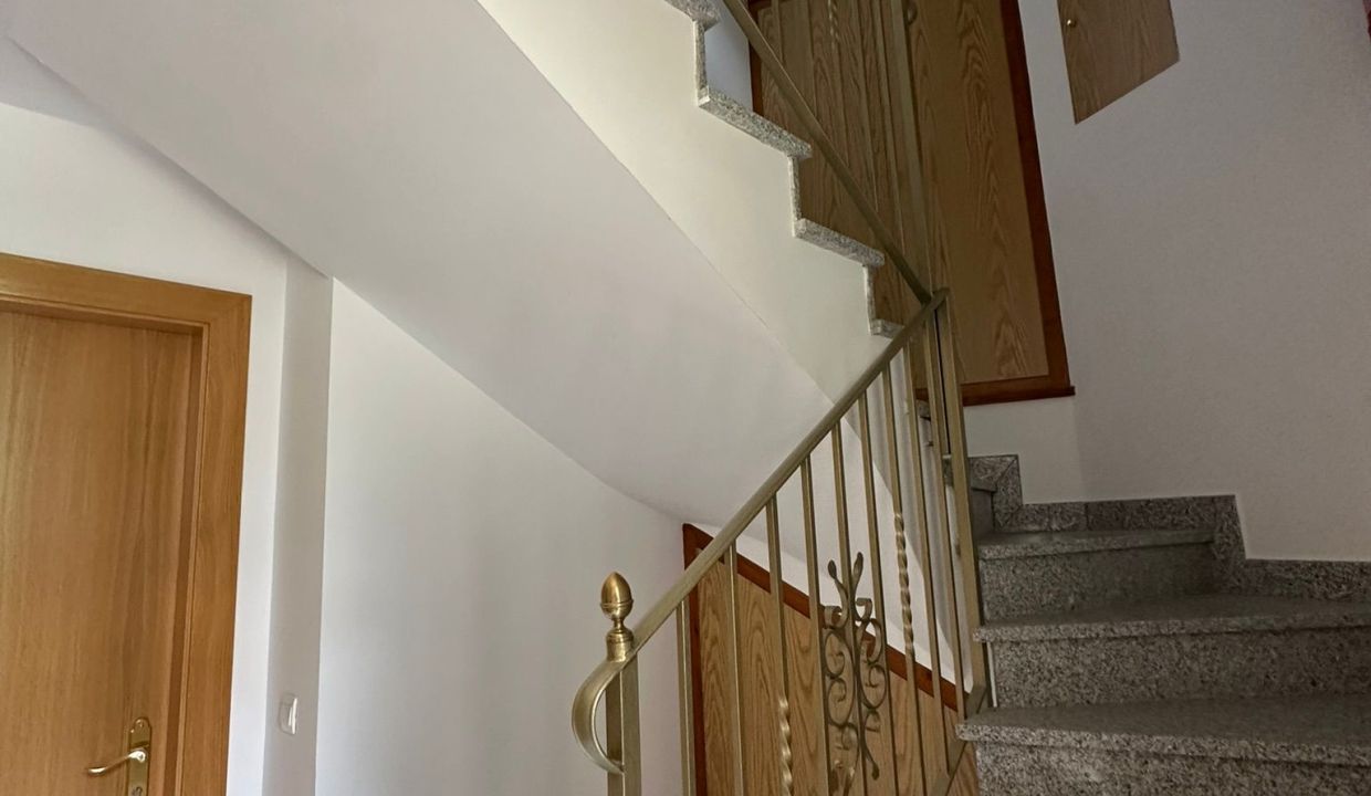 WhatsApp Image 2025-11-20 at 23.31.34 (4)