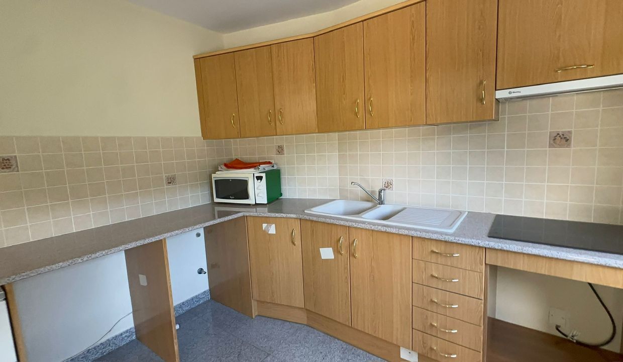 WhatsApp Image 2025-11-20 at 23.31.35 (2)