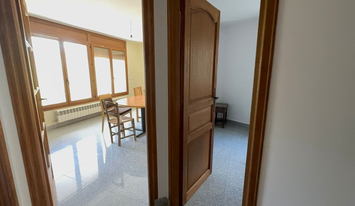 WhatsApp Image 2025-11-20 at 23.31.36 (6)