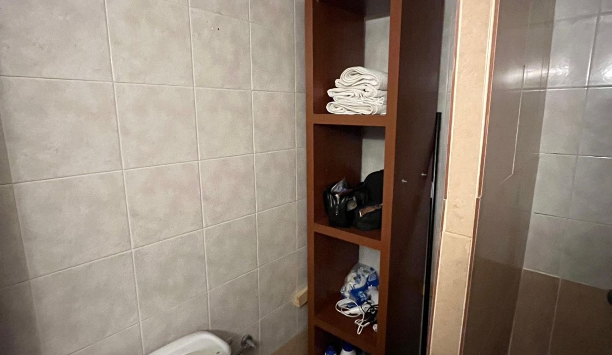 b9d13098-8b0c-492f-abe7-45fb8df05392